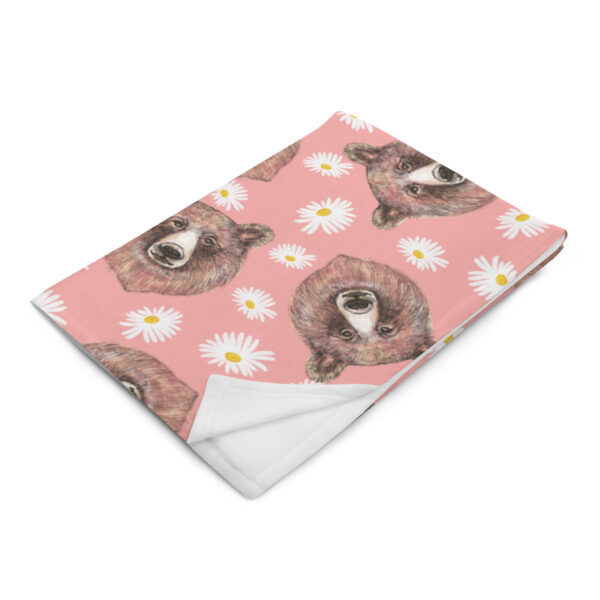 Bear and Daisy Throw Blanket - Image 2